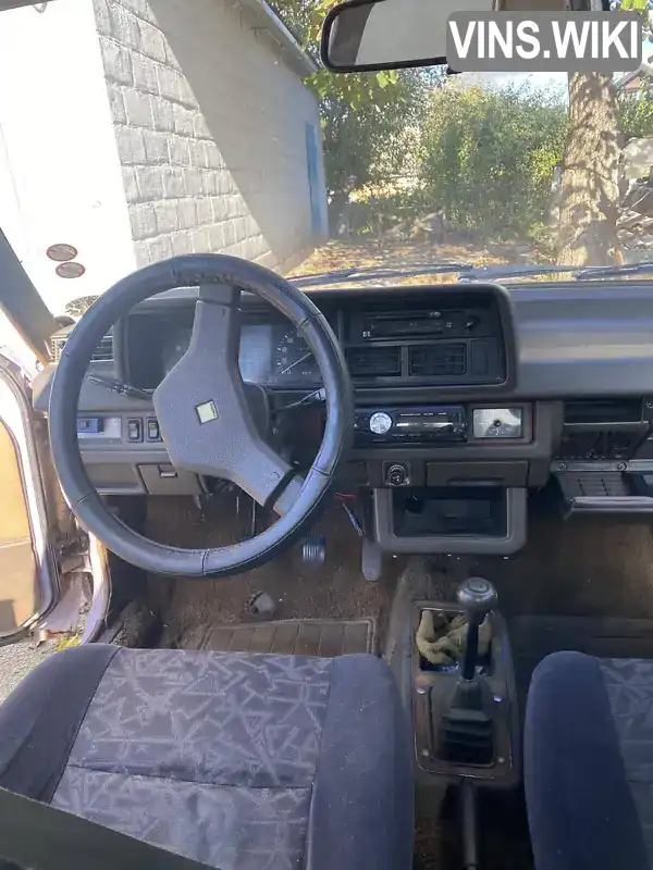 Mazda 323 1980, фото з оголошення 1 з 9, VIN JMZBD143100639386