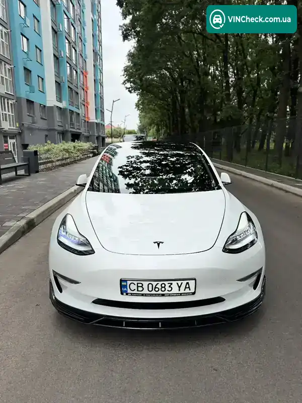 Tesla Model 3 2018, фото з оголошення 2 з 20, VIN 5YJ3E1EAXJF098706