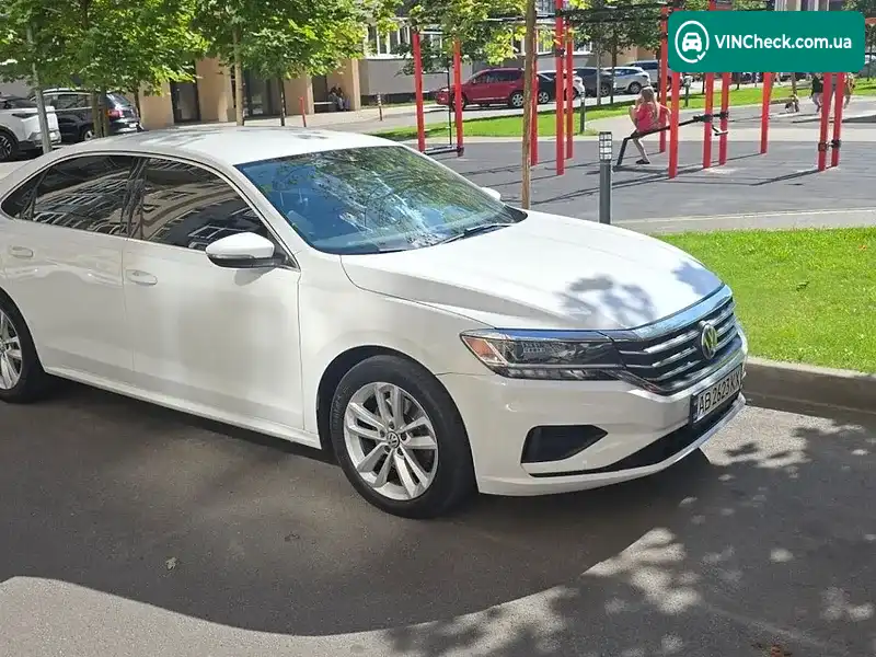 Volkswagen Passat 2020, фото з оголошення 2 з 20, VIN 1VWSA7A32LC014005