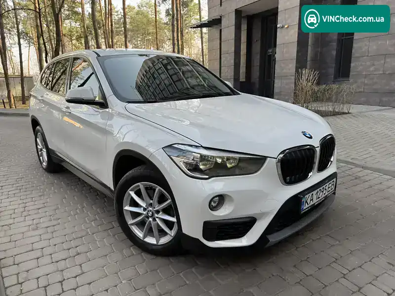 BMW X1 2017, фото з оголошення 2 з 21, VIN WBAHT710105J42956