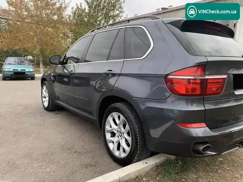 BMW X5 2013, фото з оголошення 2 з 10, VIN 5UZXV4C54D0E10945