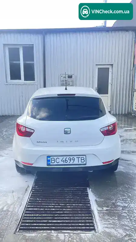SEAT Ibiza 2010, фото з оголошення 2 з 13, VIN VSSZZZ6JZBR064226