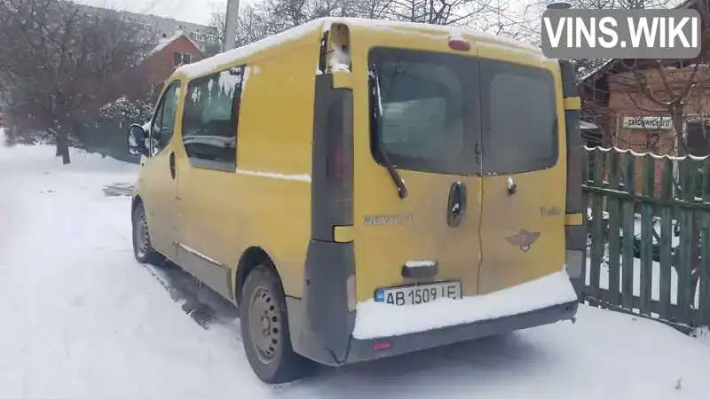 Renault Trafic 2002, фото з оголошення 2 з 10, VIN VF1FLBBA51V106190