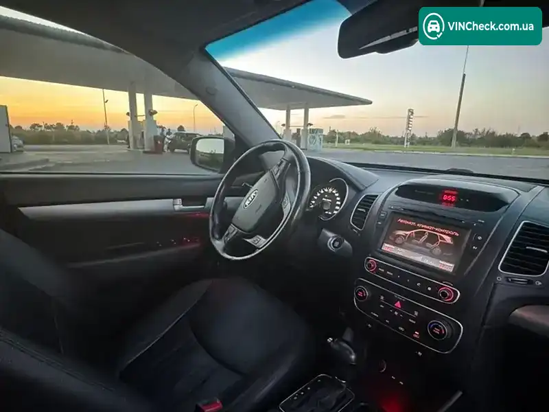 Kia Sorento 2014, фото з оголошення 2 з 13, VIN KNAKU814DE5557856