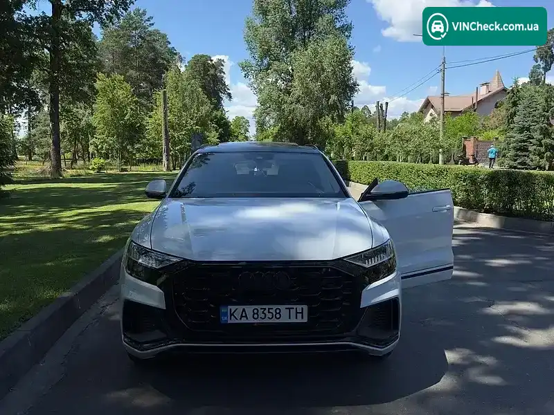 Tesla Model Y 2020, фото з оголошення 2 з 14, VIN WA1EVBF10MD002066