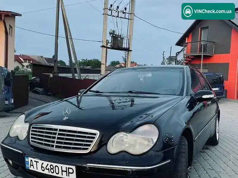 Mercedes-Benz C-Class 2001, фото з оголошення 1 з 15, VIN WDB2030451F027635