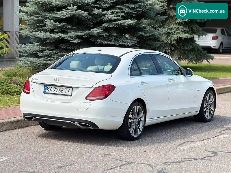 Mercedes-Benz C-Class 2017, фото з оголошення 1 з 16, VIN 55SWF4HB4JU237663