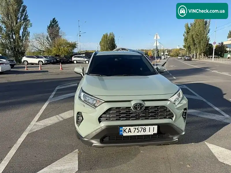 Toyota RAV4 2023, фото з оголошення 1 з 9, VIN JTMW43FV00D155661