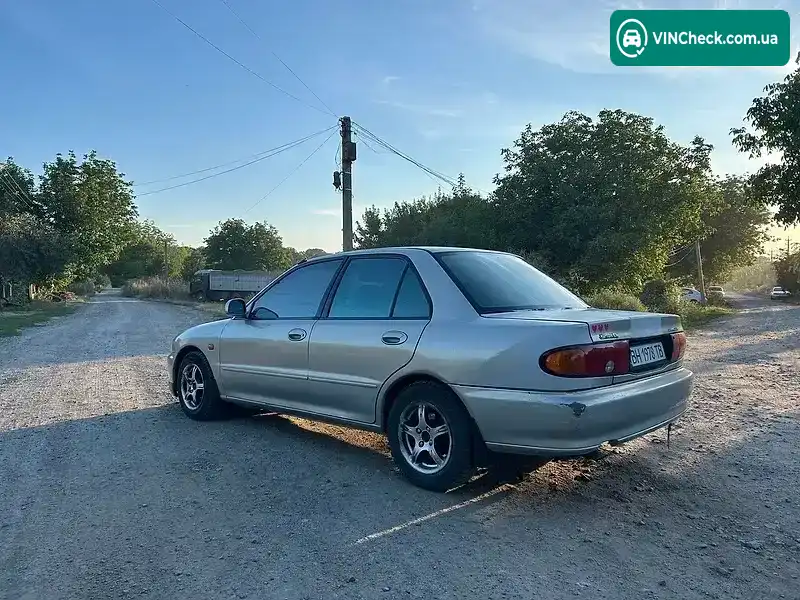 Mitsubishi Lancer 1994, фото з оголошення 2 з 4, VIN JMBSNCB4ARU509309