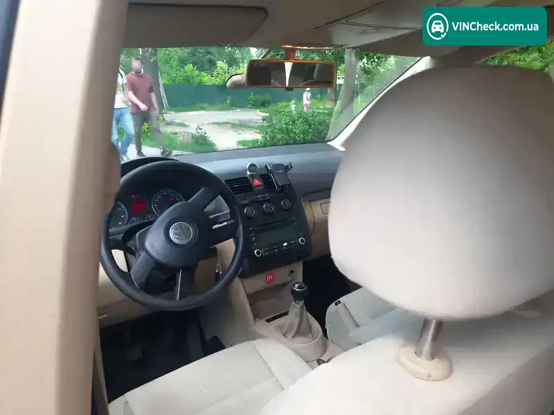 Volkswagen Touran 2006, фото з оголошення 2 з 17, VIN WVGZZZ1TZ6W159477