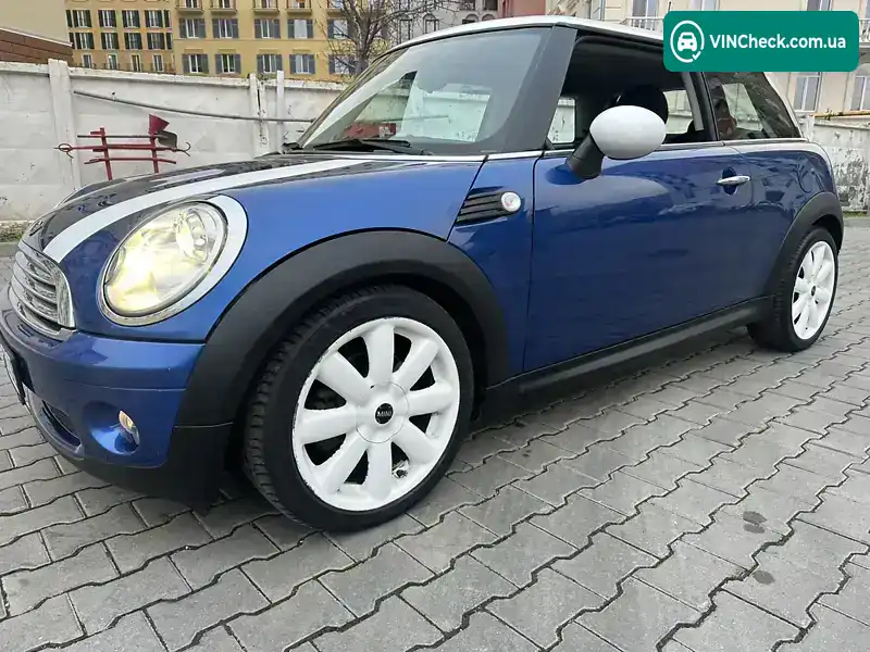 MINI Hatch 2008, фото з оголошення 1 з 21, VIN WMWMF31060TT79582