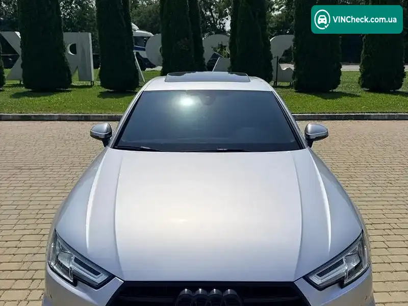 Audi A4 2018, фото з оголошення 2 з 20, VIN WAUENAF45JA167938