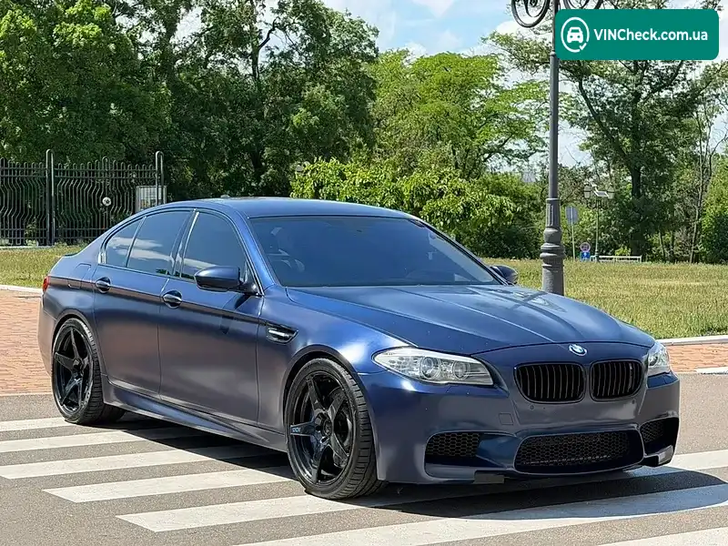 BMW M5 2012, фото з оголошення 2 з 20, VIN WBSFV91030DW96496