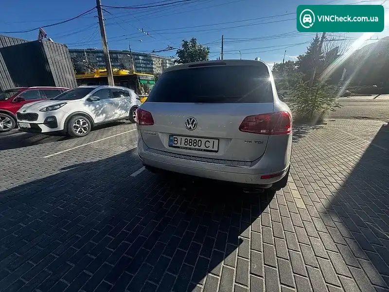 Volkswagen Touareg 2012, фото з оголошення 1 з 20, VIN WVGZZZ7PZCD057826