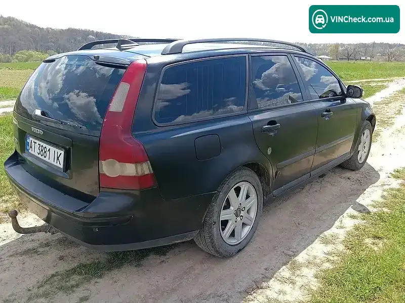 Volvo V50 2006, фото з оголошення 2 з 10, VIN YV1MW765272280306