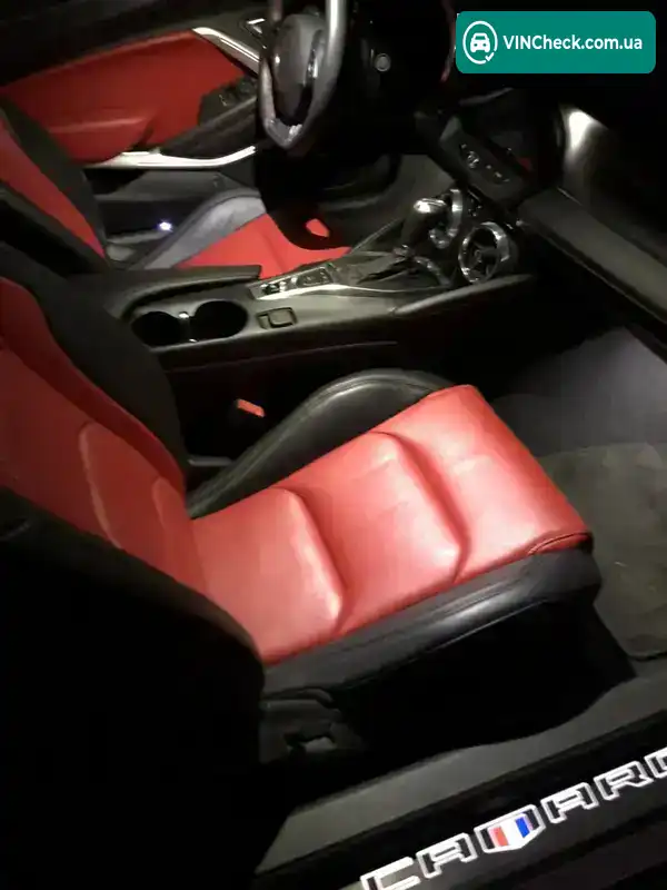 Chevrolet Camaro 2018, фото з оголошення 2 з 5, VIN 1G1FD1RSXJ0111710