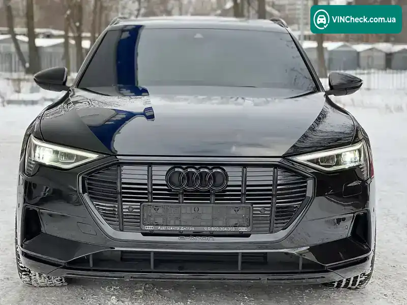Audi e-tron 2022, фото з оголошення 1 з 21, VIN WAUZZZGE8NB044694