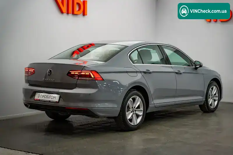 Volkswagen Passat 2021, фото з оголошення 2 з 21, VIN WVWZZZ3CZNE032405