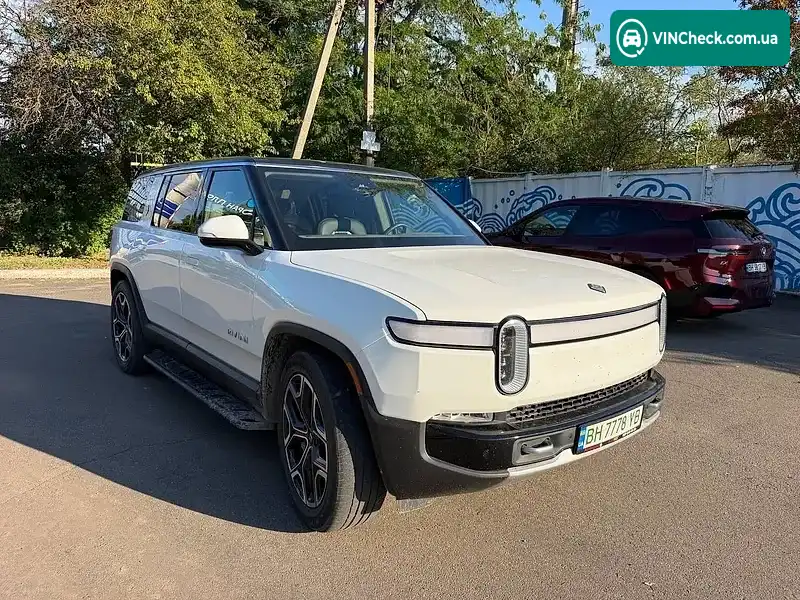 Rivian R1S 2023, фото з оголошення 2 з 14, VIN 7PDSGBBA3PN017791