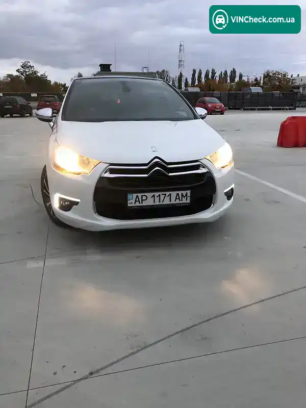 Citroen DS4 2014, фото з оголошення 2 з 21, VIN VF7NXRHHAEY504701