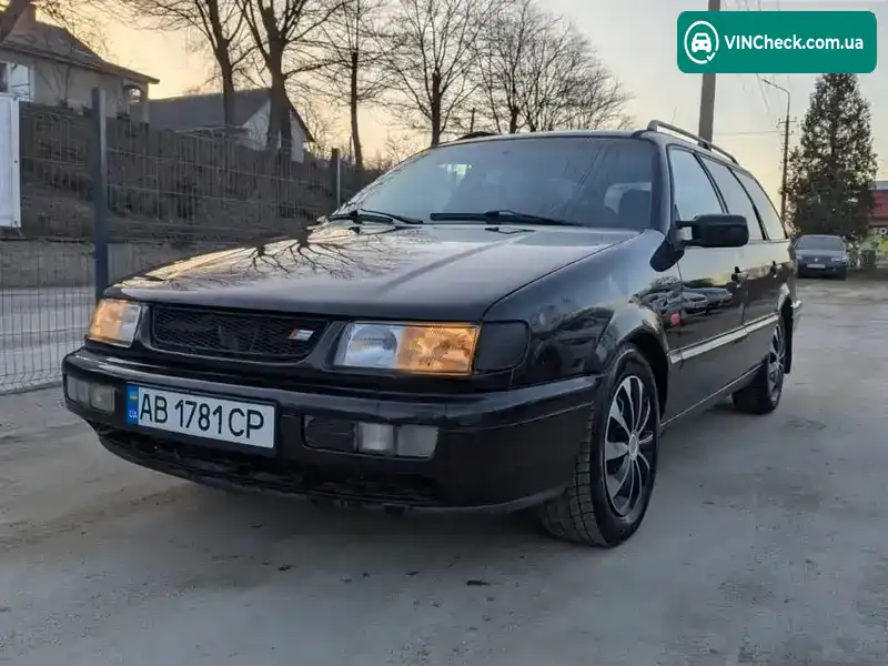 Volkswagen Passat 1995, фото з оголошення 1 з 20, VIN WVWZZZ3AZSE087077