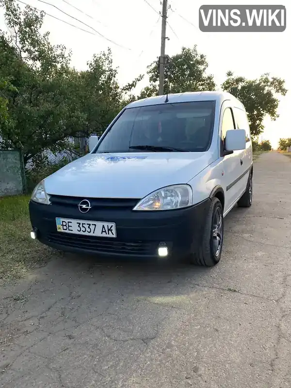 Opel Combo 2005, фото з оголошення 1 з 11, VIN W0L0XCF2553059780