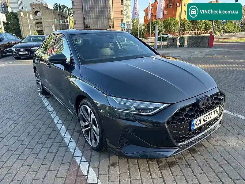 Audi A3 2025, фото з оголошення 2 з 21, VIN WAUHUDGY2SA082110