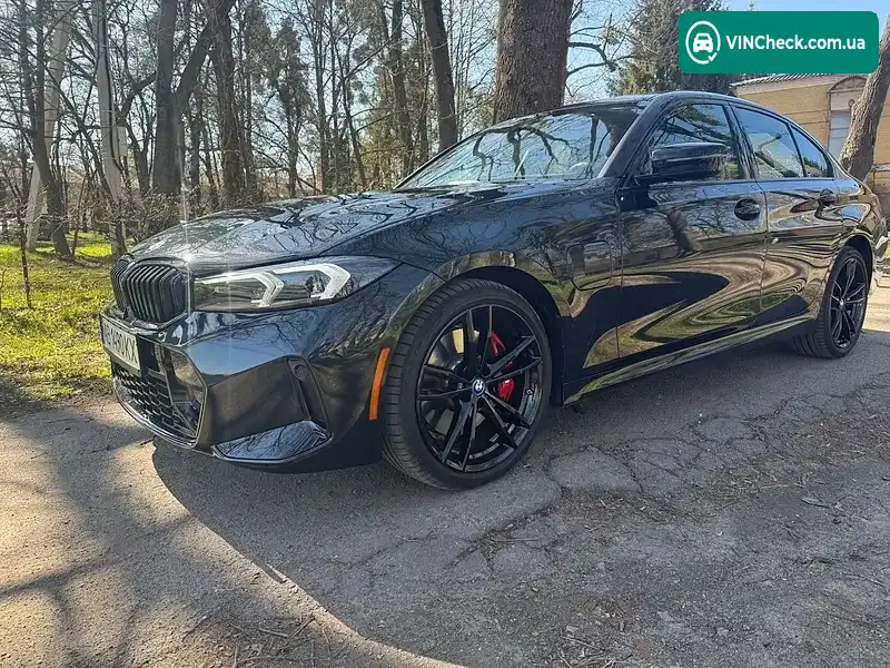 BMW 3 Series 2023, фото з оголошення 2 з 12, VIN 3MW39FF08R8E27813