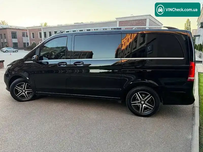 Mercedes-Benz V-Class 2018, фото з оголошення 2 з 21, VIN WDF44781313493100