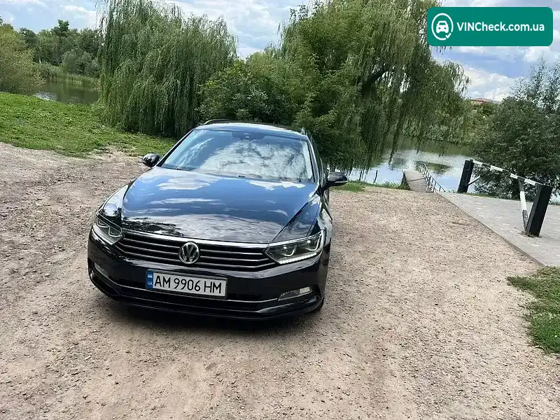 Volkswagen Passat 2019, фото з оголошення 2 з 20, VIN WVWZZZ3CZKE091189