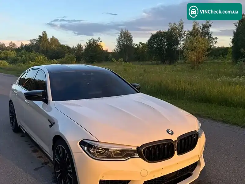 BMW M5 2018, фото з оголошення 2 з 13, VIN WBSJF01080G967294