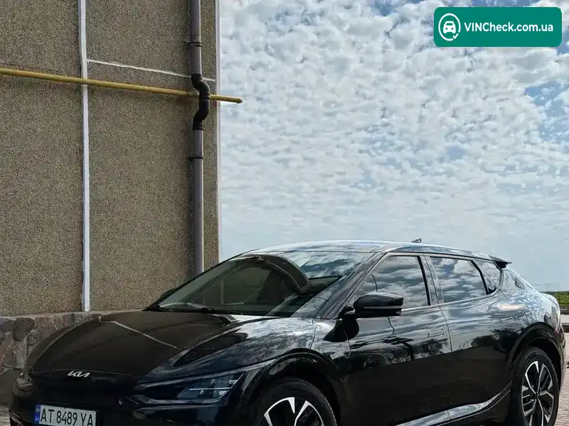 Kia EV6 2023, фото з оголошення 2 з 19, VIN KNDC34LA6P5606738