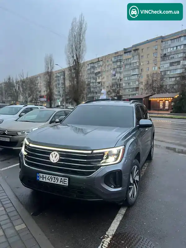 Volkswagen Atlas 2023, фото з оголошення 1 з 17, VIN 1V2HR2CA8RC535094