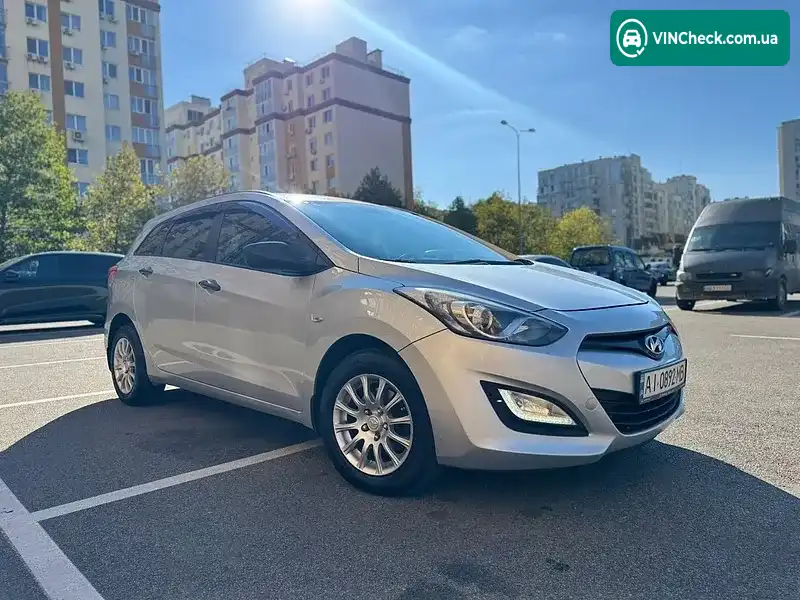 Hyundai i30 2012, фото з оголошення 1 з 12, VIN TMAD281RAEJ021648
