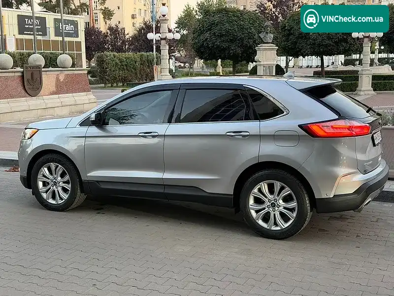 Ford Edge 2020, фото з оголошення 2 з 20, VIN 2FMPK3K94LBA85543