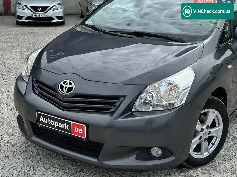 Toyota Verso 2009, фото з оголошення 2 з 20, VIN NMTDD26R10R010488