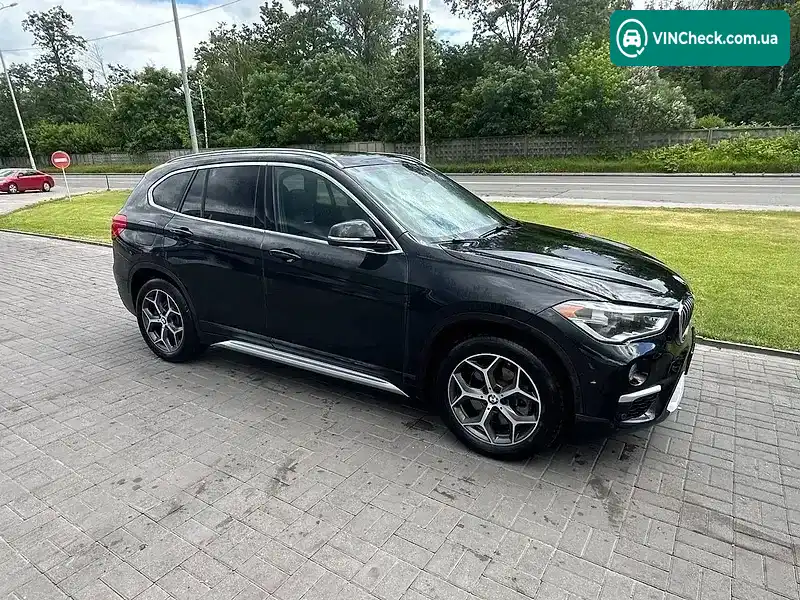 BMW X1 2016, фото з оголошення 1 з 11, VIN WBXHT3Z32G4A47953