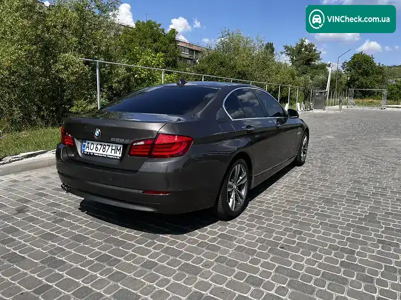 BMW 5 Series 2013, фото з оголошення 2 з 12, VIN WBAXA31010DW64079