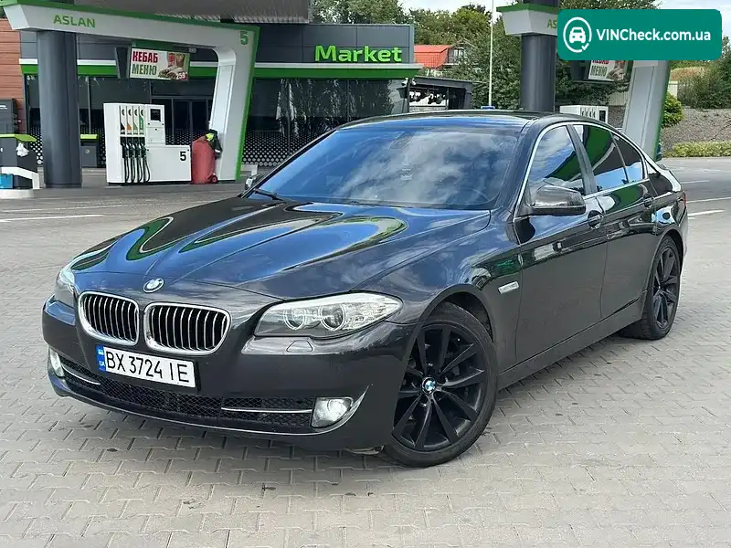 BMW 5 Series 2010, фото з оголошення 2 з 18, VIN WBAFW11080C279948