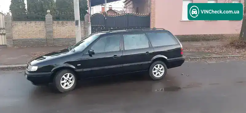 Volkswagen Passat 1995, фото з оголошення 2 з 8, VIN WVWZZZ3AZSE157706