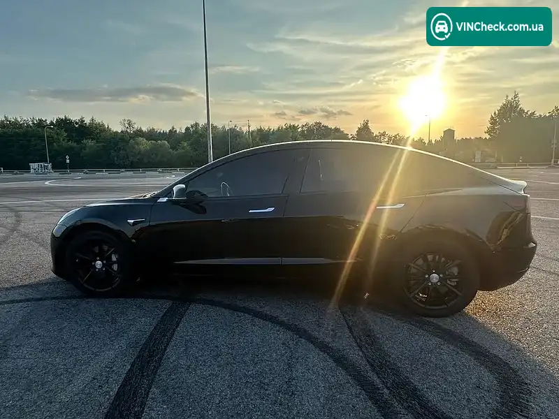 Tesla Model 3 2019, фото з оголошення 2 з 17, VIN 5YJ3E1EA4KF306564