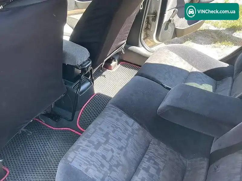 Opel Vectra 1998, фото з оголошення 2 з 5, VIN W0L0JBF35W1342677
