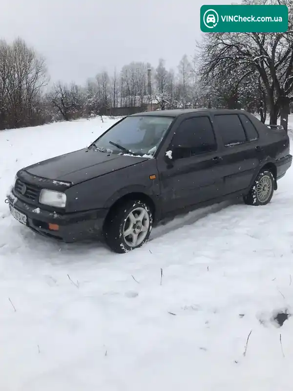 Volkswagen Vento 1993, фото з оголошення 1 з 6, VIN WVWZZZ1HZPN586438
