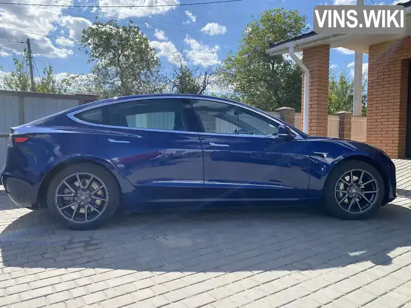 Tesla Model 3 2019, фото з оголошення 2 з 11, VIN 5YJ3E1EA2KF299565