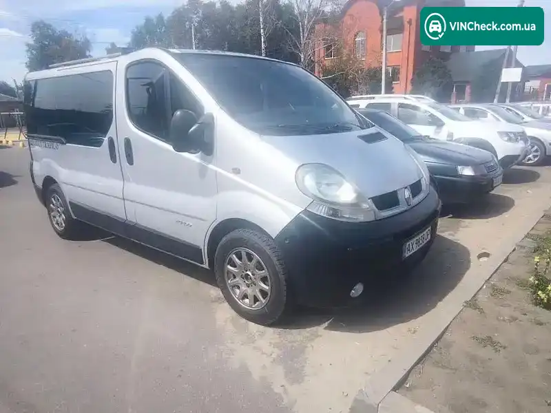 Renault Trafic 2006, фото з оголошення 2 з 17, VIN VF1FLACA66Y152643