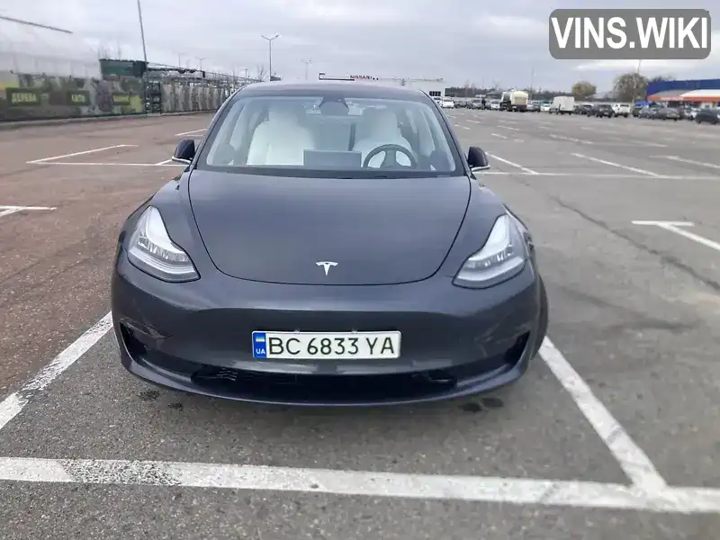 Tesla Model 3 2018, фото з оголошення 2 з 21, VIN 5YJ3E1EA6JF166936