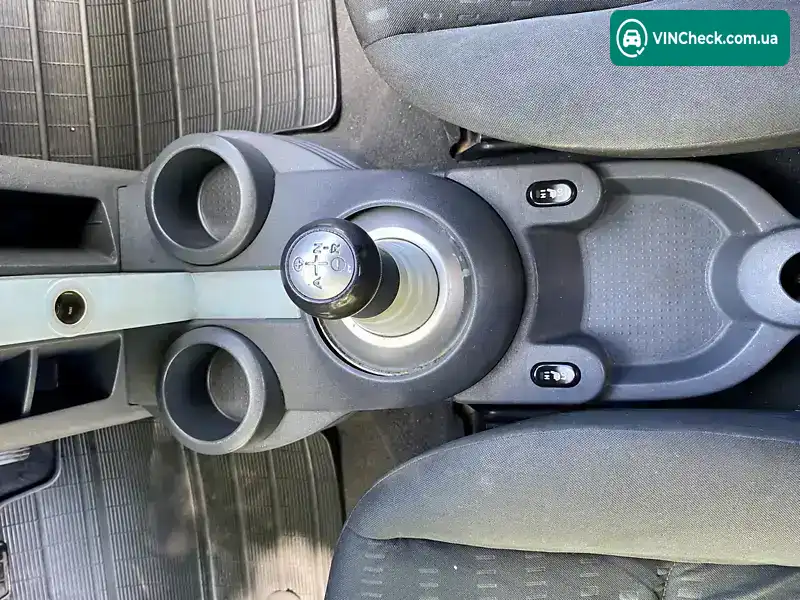 Mitsubishi Colt 2005, фото з оголошення 2 з 21, VIN XMCMJZ34A6F013382