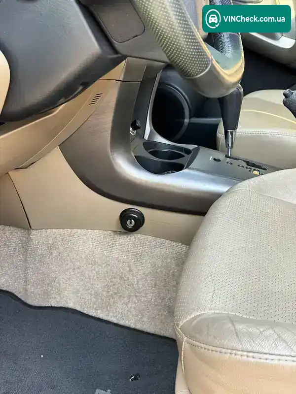 Toyota RAV4 2012, фото з оголошення 2 з 15, VIN JTMBE31V40D091448