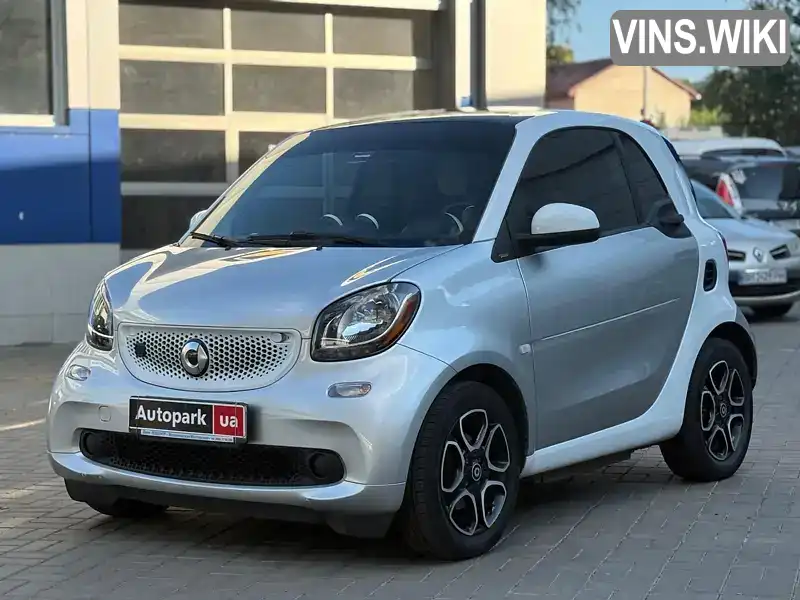Smart Fortwo 2018, фото з оголошення 1 з 21, VIN WMEFJ9BA5JK318365
