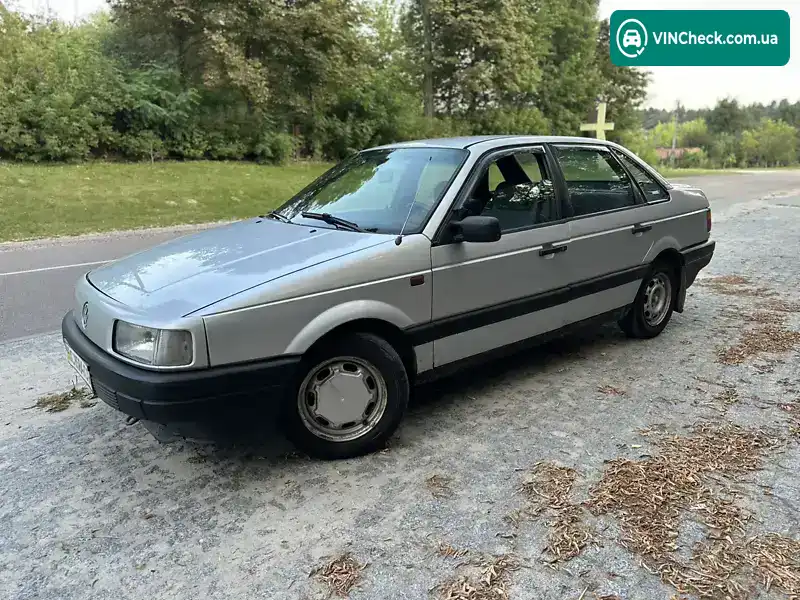 Volkswagen Passat 1989, фото з оголошення 2 з 20, VIN WVWZZZ31ZKB109450